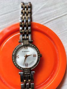 Vintage D Signerz Women's Watch
