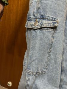 Wide Leg Cargo Jeans