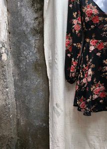 2226 GORGEOUS FOREVER 21 FLORAL MINI DRESS