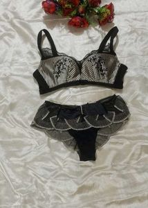 Bikini Set 🖤🖤