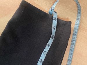 charcoal grey trouser