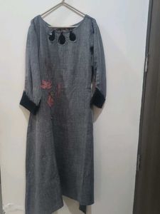 Black And Grey Kurti With Pants XL Size