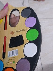 Water Colour With Pallette