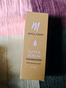 MyGlamm Super Serum Foundation