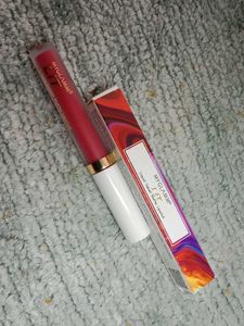 MYGLAMM LIT lipstick