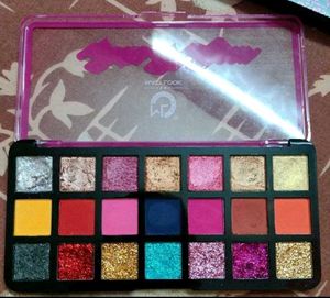 Eyeshadow Palette