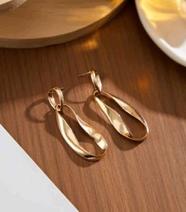 Golden Drop Earrings - Dangle