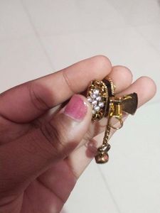 Gold Hair Accessory