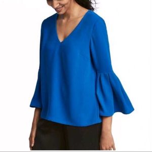 Sale 💌H&amp;M Bell Sleeve Top 💙