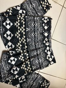 Patterned Casual Pants