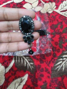 Elegant Black Jewelry Set