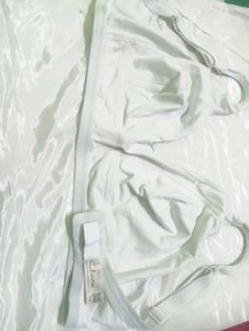 White clovia Bra