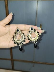 Black Pearled Jhumka Earrings