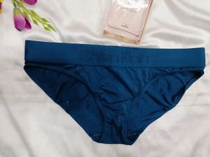 🇳🇿💫💗Calvin Klein Blue Briefs