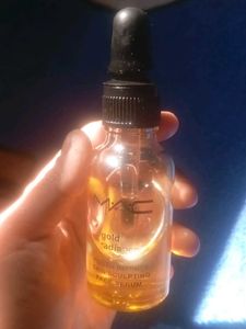 MAC gold Radiance Serum