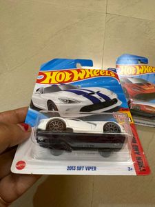Hot Wheels Lamborghini &amp; Viper Set