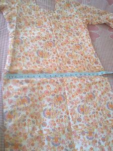 Pakistani Straight Kurti Pant Set.