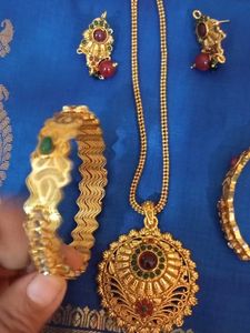 Combo Of Pattu Saree With Gold Plated Jewellery