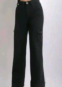 Wide Leg Cargo Pants
