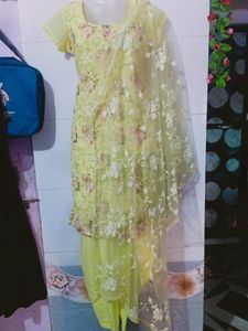 Trending Dress