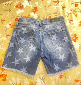 Stylish Denim Shorts For Girls