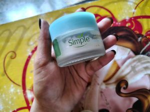 Simple Ultra Light Moisturizer combo