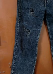 Stylish Charcoal Roughed High Waist Jeans