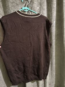 Brown Knit Vest with Patch