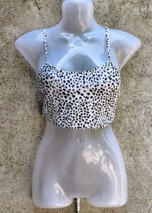 I. CUTE MINI TOP