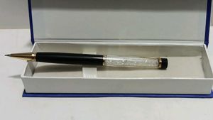 Submarine Pen with Box