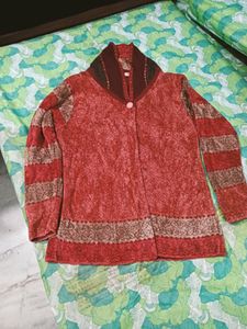 BEAUTIFUL VELVET WOLLEN SWEATER!