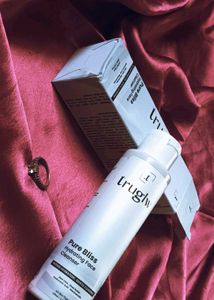 Truly Pure Bliss Hydrating Face Cleanser