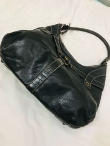 authentic 💯 Black Hobo Bag