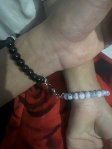 Couple&#39;s Magnetic Heart Bracelets