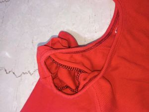 Puff Sleeves Rouge Top