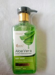 St . Botanica Body Wash