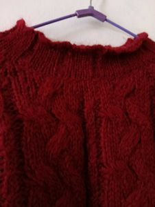 Cable Knit Cropped Pullover