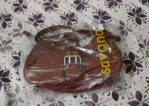 SAVANA Red Solid Shoulder Bag