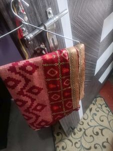 Burgundy &amp; Beige Patterned Saree