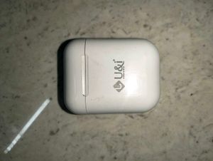 U £ I Wireless Headphones