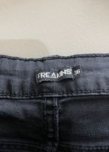Skinny Black Jeans