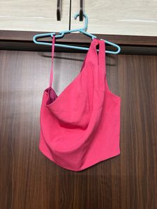 Hot Pink One-Shoulder Statement Crop Top – Bold, F