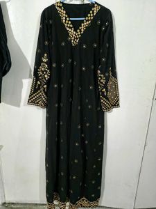 Beautiful Black Embroidered Kurta Set