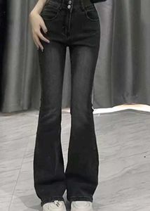 Bootcut Jeans