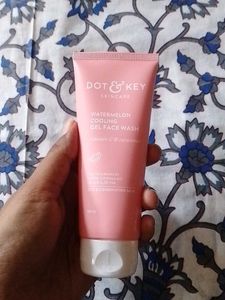 Dot &amp; Key Face Wash Set