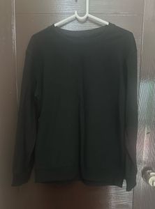 Black Long Sleeve SweatShirt