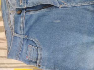Stylish Standard Blue Jeans