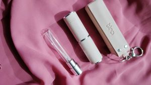 tira perfume atomizervkey chain