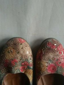 Floral Print Ballet Flats