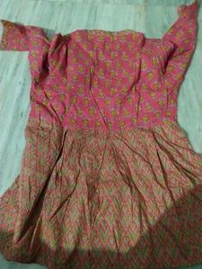 Pink Floral Print Kurti